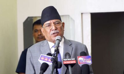 ‘लोकतन्त्रको नाममा खसीको टाउको देखाएर कुकुरको मासु बेचिने स्थिति आयो’