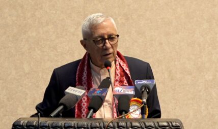 युवा पलायनलाई रोक्न देशमै रोजगारी सिर्जना गर्नुपर्छ : डा.कोइराला
