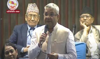 असार लागेपछि नेपालमा मल र मन्त्री हराउने स्थिति छ : गोकुल बाँस्कोटा