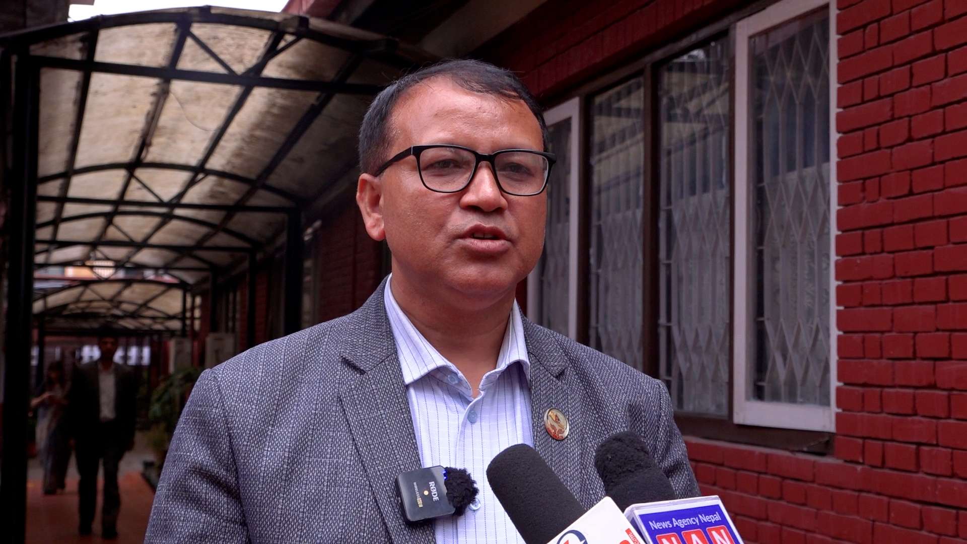 निजामती सेवा विधेयकको प्रतिवेदन त्रुटि छानबिन विशेष समितिको बैठक भोलिका लागि स्थगित