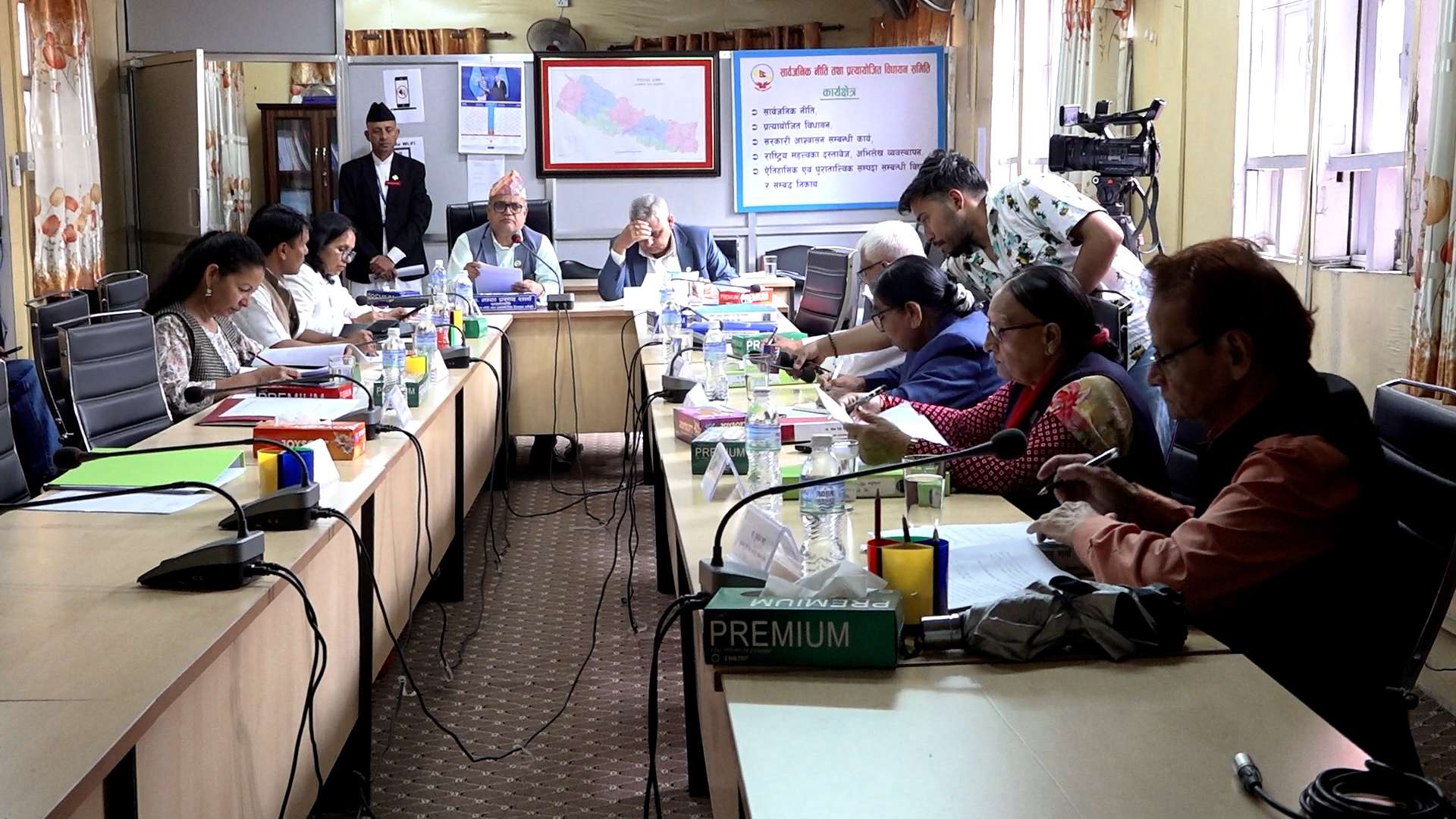 बाढीबाट भएको क्षति, उद्धार र पुनस्र्थापना लापरवाही भएको गुनासो बाढीबाट भएको क्षति, उद्धार र पुनस्र्थापना लापरवाही भएको गुनासो