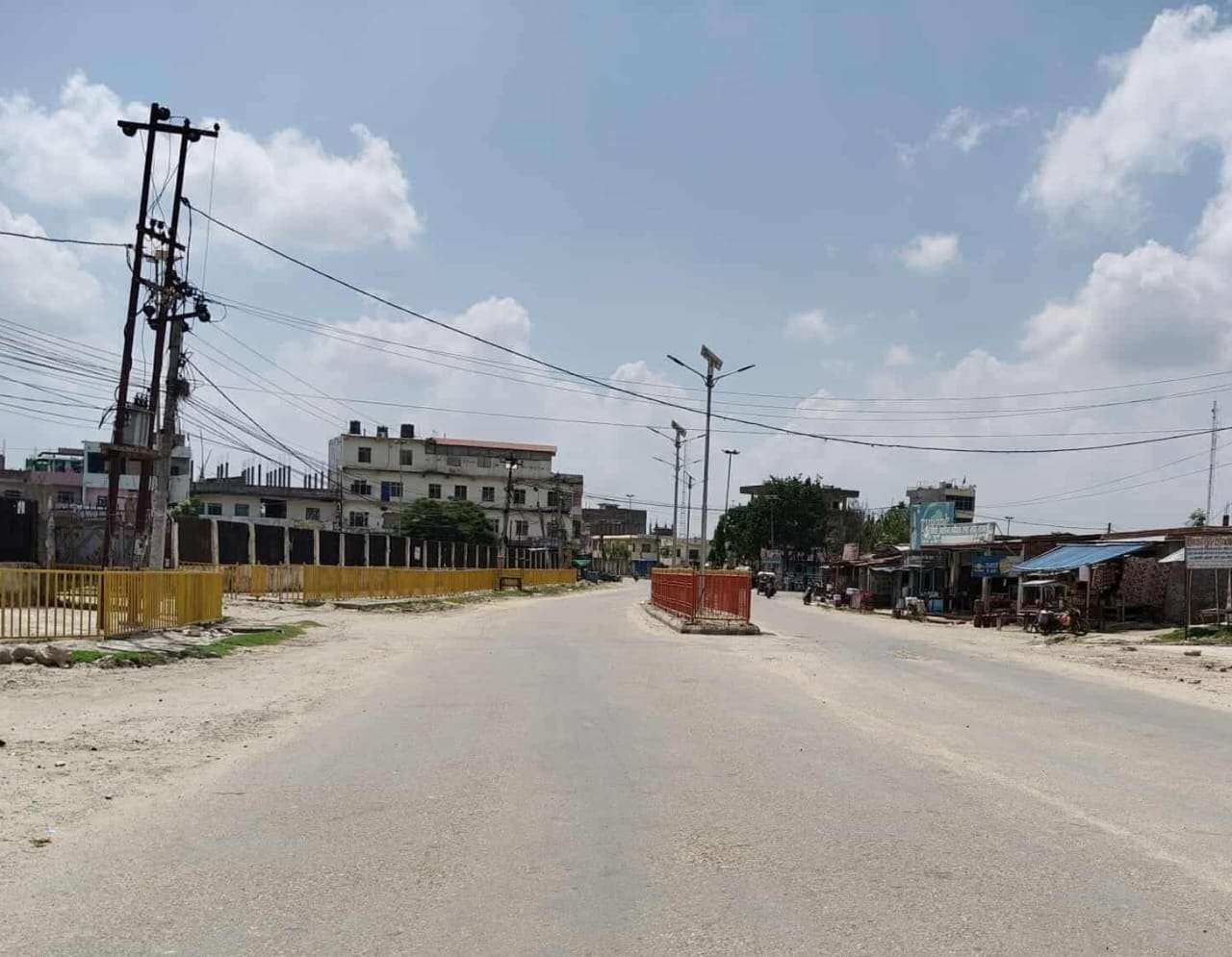 मधेशलाई नेपालबाट अलग गर्छु भन्ने नेताको पक्षमा अशोक राई नेतृत्वको जसपाले बजार बन्द गर्यो