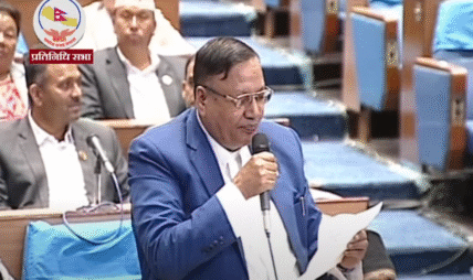 सांसद देवेन्द्र पौडेलको प्रश्न : ‘लोकतन्त्र यही हो त ?’