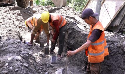 यसरी हुँदैछ कृष्ण भिरमा सडक पुर्ननिर्माणको काम