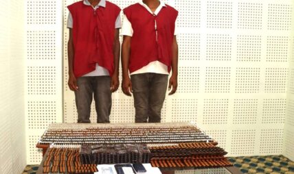 लागूऔषध एम्पुल र ट्याब्लेटसहित दुई जना पक्राउ