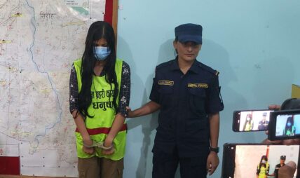 युवकलाई छुरा प्रहार गरी हत्या गर्ने युवती पक्राउ