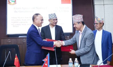 अर्थमन्त्री पौडेल र चीनको सिड्का अध्यक्षबीच भेट : चारवटा परियोजनाको समझदारी पत्रमा हस्ताक्षर