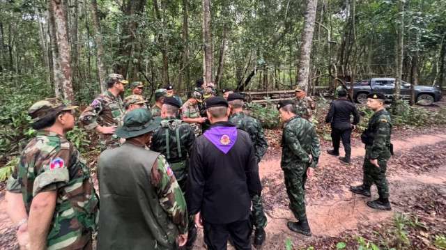 थाइल्यान्ड र कम्बोडियाबीच तनाव : १२ जनाको मृत्यु थाइल्यान्ड र कम्बोडियाबीच तनाव : १२ जनाको मृत्यु