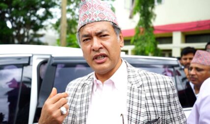 मधेश प्रदेशमा डिप बोरिङ जडानका लागि गृहकार्य सुरु गर्न वितरण केन्द्र प्रमुखहरुलाई शाक्यको निर्देशन