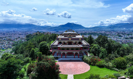 ड्रोनबाट देखिएको काठमाडौंस्थित ‘फुलारी गुम्बा’ (फोटो फिचर)