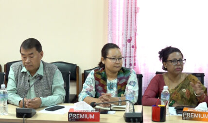 संसद भवन निर्माणको म्याद थपिएको र मन्त्री अनुपस्थित भएकोमा आक्रोश