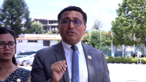 सोबिताजीको प्रश्न स्पेन गएका अन्य नेपालीका बारेमा हो: स्वर्णिम वाग्ले