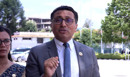 सोबिताजीको प्रश्न स्पेन गएका अन्य नेपालीका बारेमा हो: स्वर्णिम वाग्ले