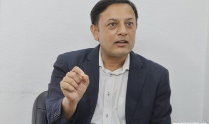 रास्वपा कार्यवाहक सभापति अर्यालविरुद्ध भिजिट भिसा र मानव तस्करीको विषयमा छानबिनको माग