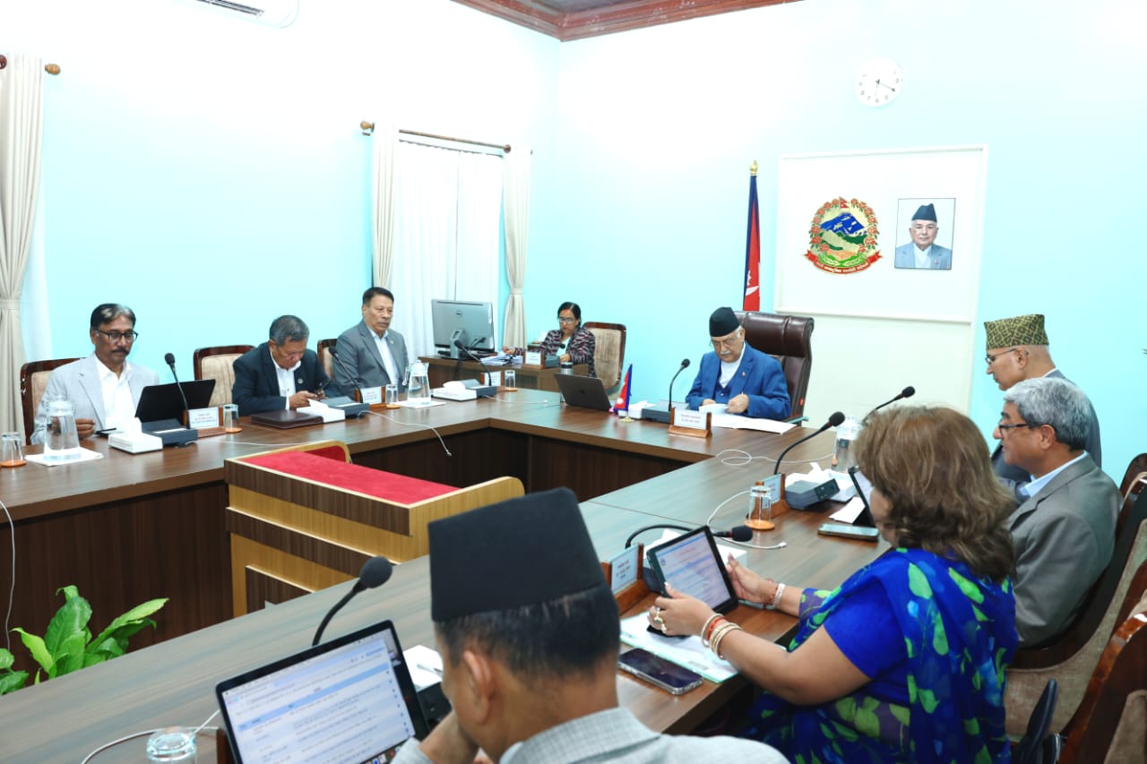 मन्त्रिपरिषद्को बैठक बस्दै