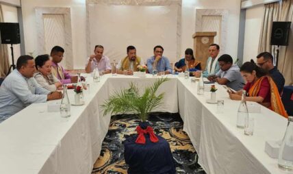 राष्ट्रिय स्वतन्त्र पार्टीको संसदीय दलको बैठक रुपन्देहीको भैरहवामा जारी