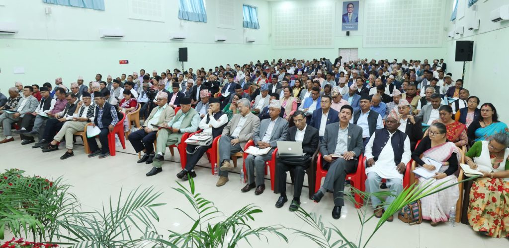 राष्ट्रपति र उपराष्ट्रपति भइसकेकालाई पार्टी सदस्यताबाट सदाका लागि निवृत्त गर्नुपर्ने प्रस्ताव