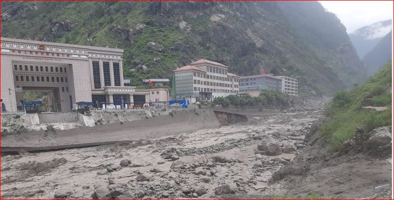 रसुवा बाढी : केरुङ खोलाको पानी खोल्दै चिनियाँ पक्ष