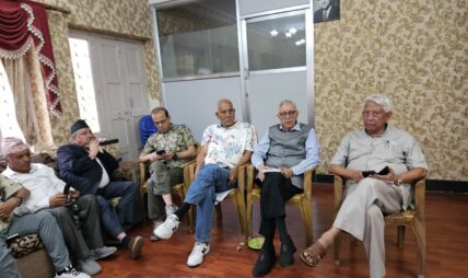 कांग्रेसको कारवाही डा.कोइराला समूहले नमान्ने, प्रतिवाद गर्ने