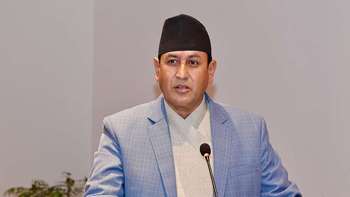 रामहरि खतिवडाले दिए राजीनामा