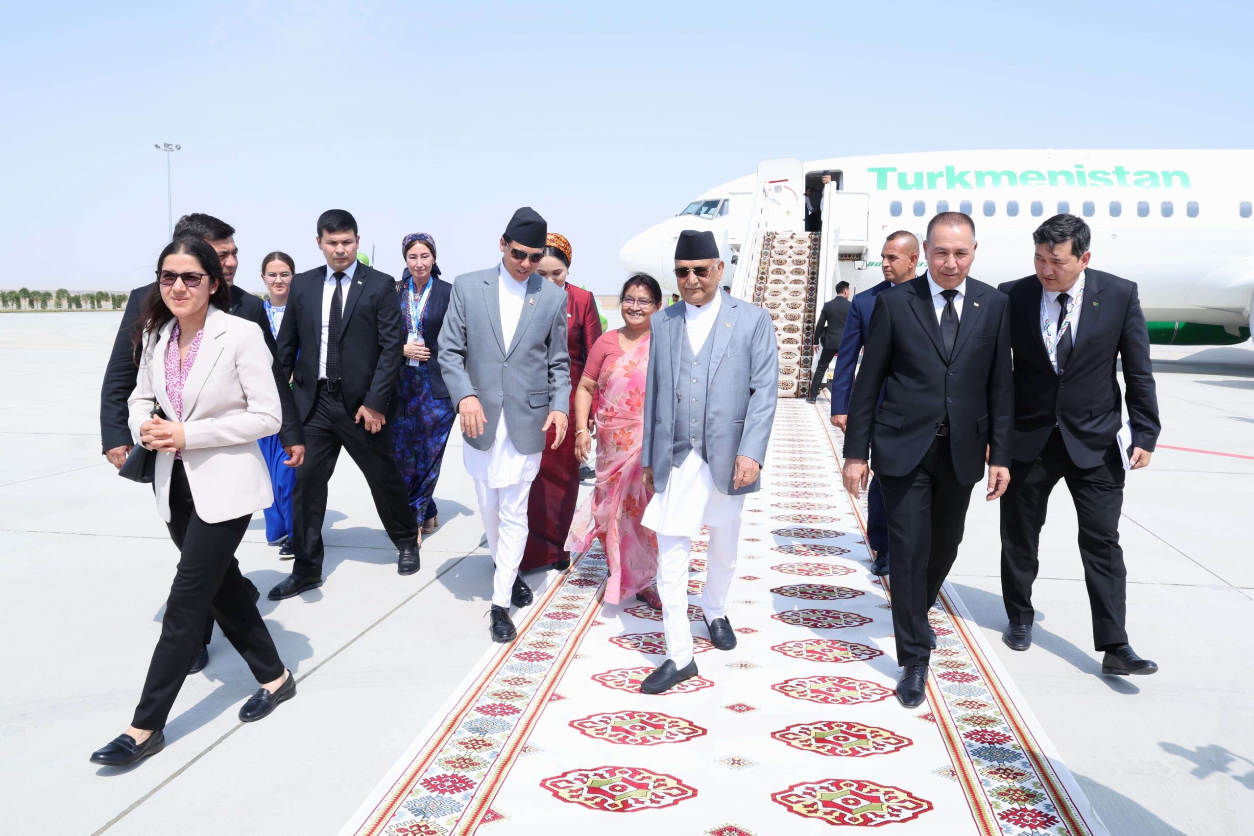 तुर्कमेनिस्तान पुगे प्रधानमन्त्री ओली