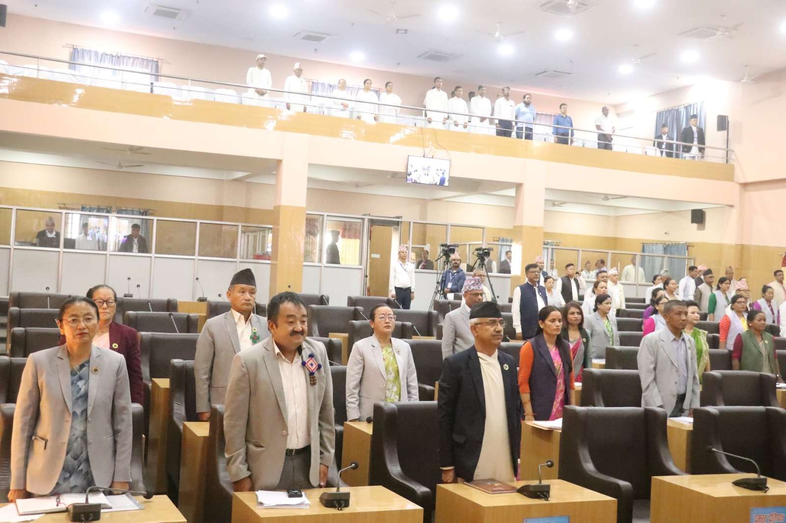 लिम्बू र मैथिलीलाई सरकारी भाषा बनाउने विधेयक अस्वीकृत लिम्बू र मैथिलीलाई सरकारी भाषा बनाउने विधेयक अस्वीकृत