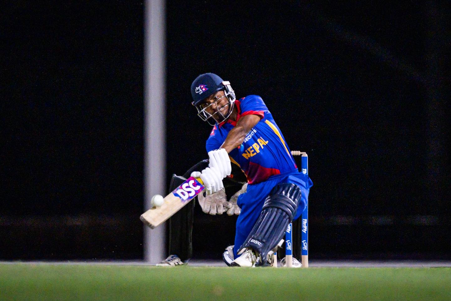 पाकिस्तान साहिन्ससँग एक रनले हार्‍याे नेपाल