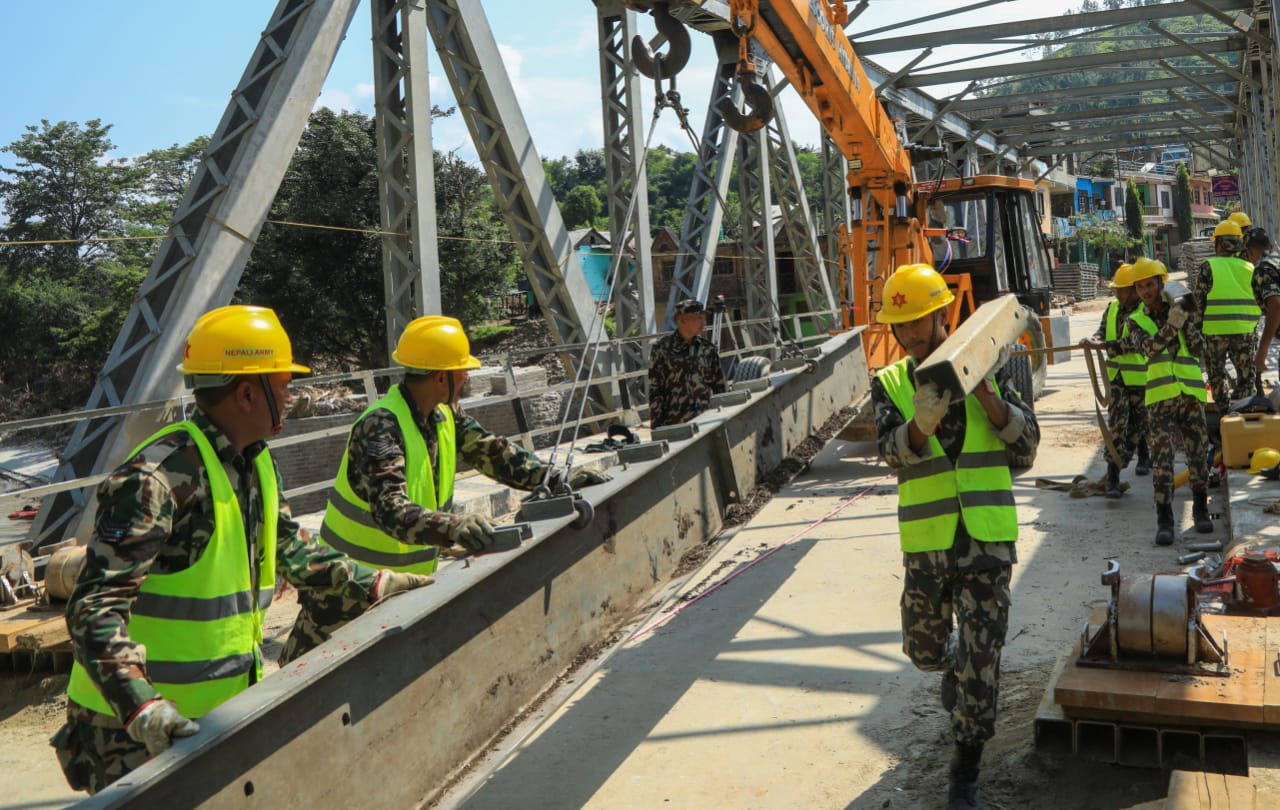 नेपाली सेनाको व्यवस्थापनमा सञ्चालित राष्ट्रिय प्राथमिकता प्राप्त आयोजनाको वार्षिक प्रगति शतप्रतिशत