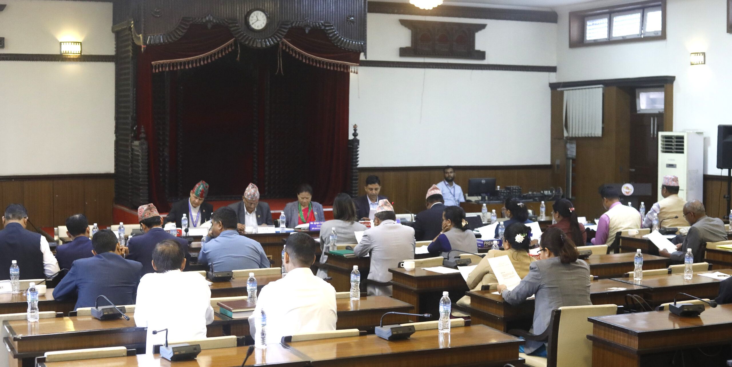 भूमिसम्बन्धी केही नेपाल ऐनलाई संशोधन गर्न बनेको विधेयक, २०८२ सम्बन्धी प्रतिवेदन पारित