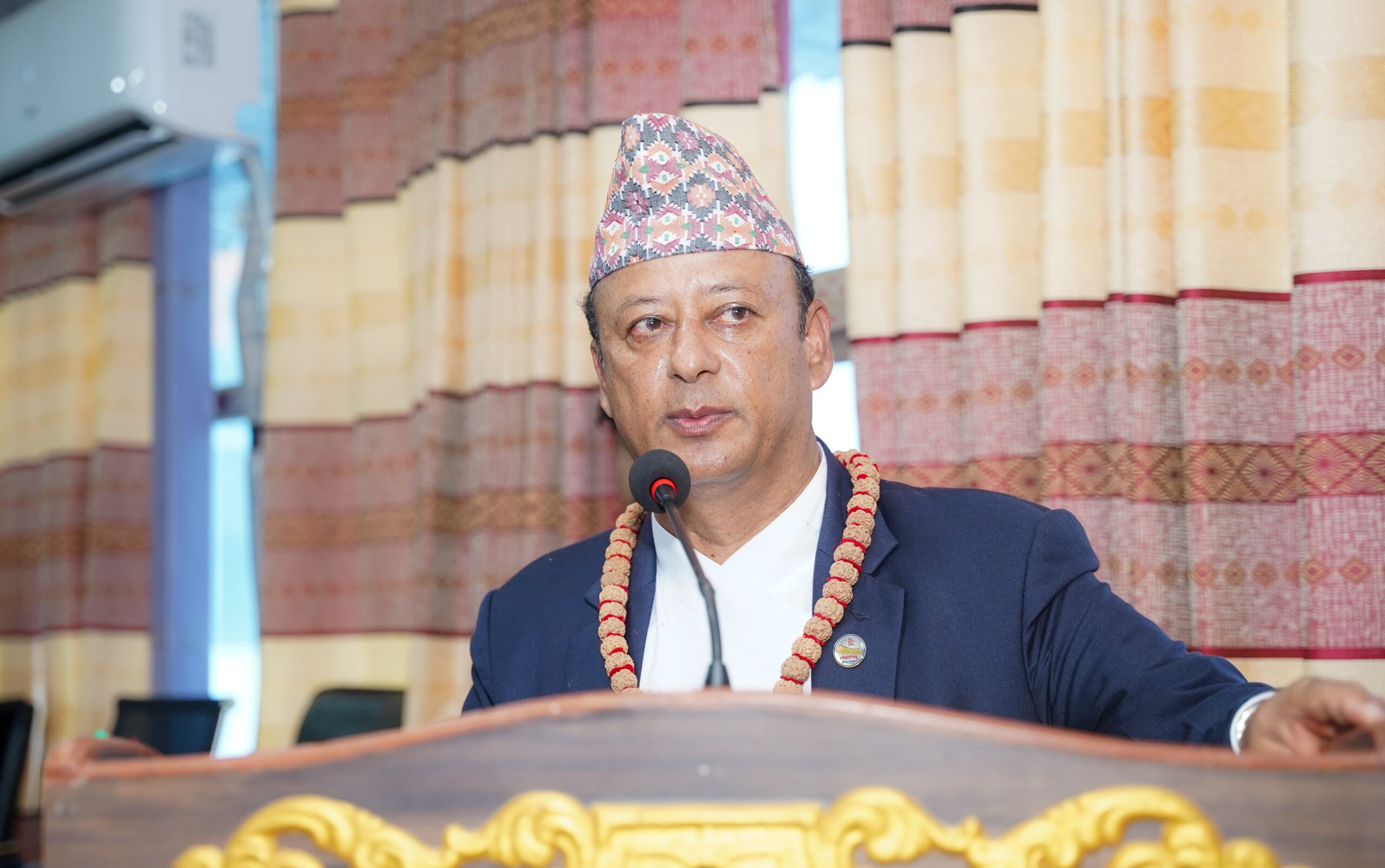 जलविद्युतको विकास गर्न जनशक्तिलाई सीपयुक्त बनाउनुपर्छ : मन्त्री खड्का