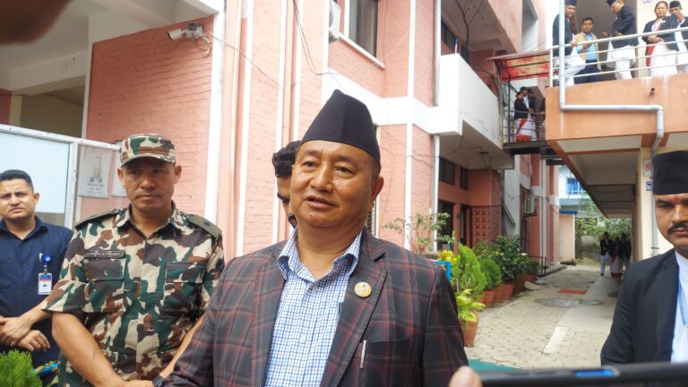 देउवासँगको छलफलपछि मुख्यमन्त्री लामा राजीनामा दिने तयारीमा