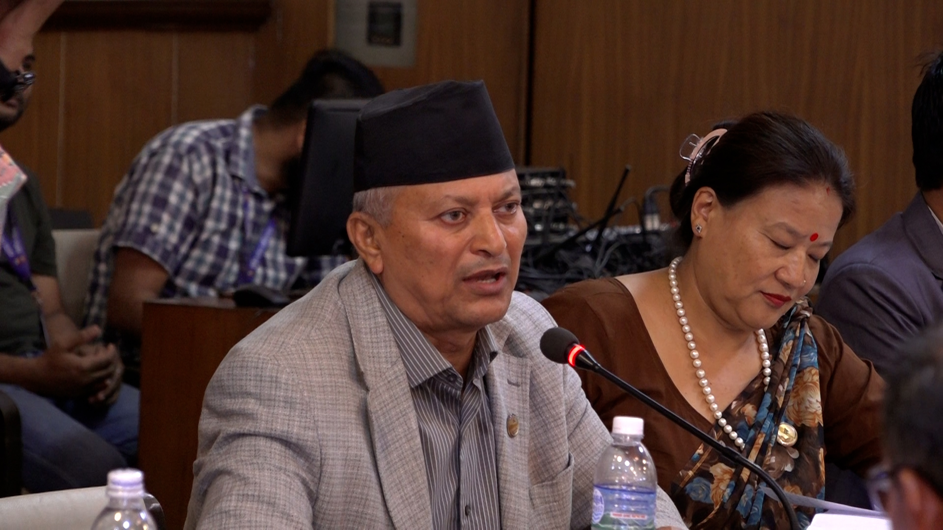 मालपोत नापीको अधिकार तत्काल स्थानीय सरकारलाई दिन सक्ने अवस्था छैन : मन्त्री अधिकारी