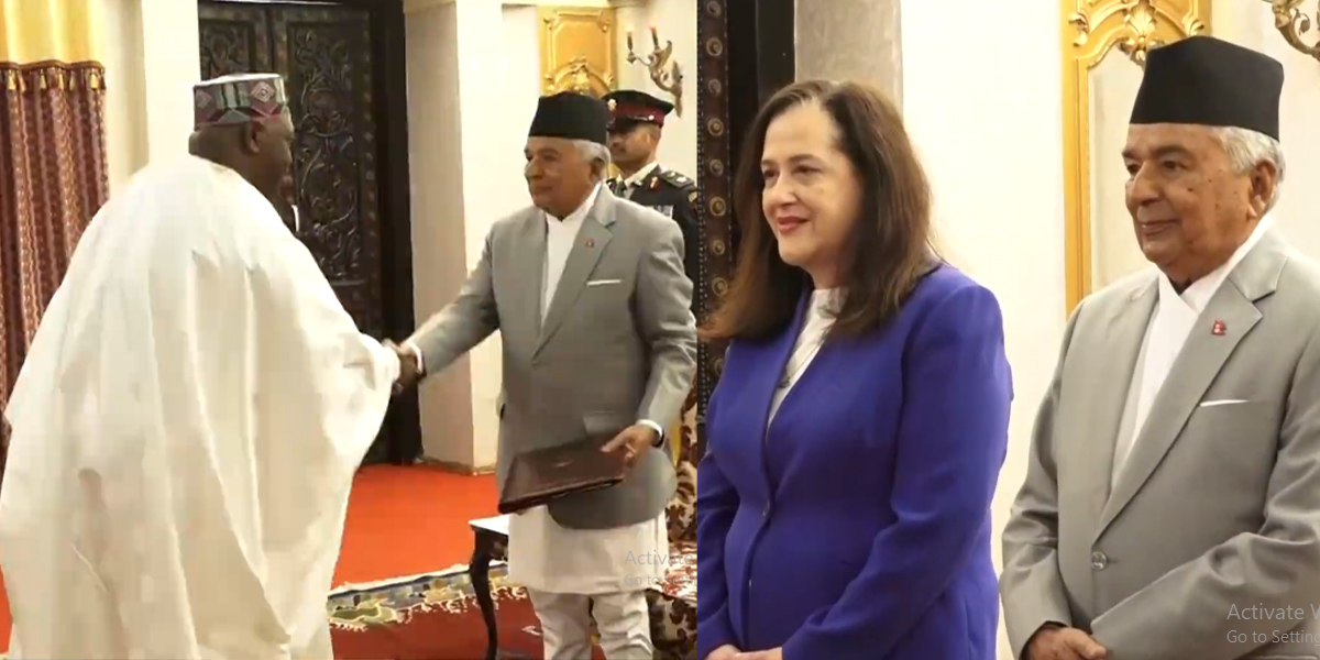 राष्ट्रपतिसमक्ष विभिन्न मुलुकका राजदूतद्वारा ओहोदाको प्रमाणपत्र पेस