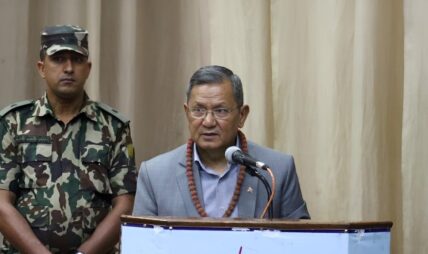 पुस्तकालय नागरिक चेतना केन्द्र र सामाजिक संवाद चौतारी बनेको छः मन्त्री गुरुङ