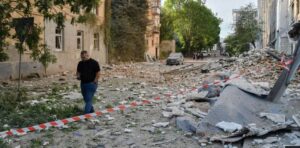 रुसले गर्‍यो युक्रेनका धेरै ठाउँमा जुलाईयताकै ठूलो आक्रमण