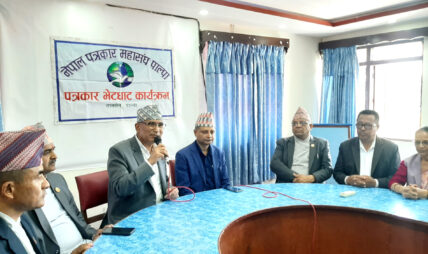 पूर्वसहमतिअनुसार नै वर्तमान गठबन्धन सरकारले काम गरिरहेको छ : उपप्रधानमन्त्री पौडेल