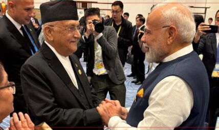 प्रधानमन्त्री ओली चीनका राष्ट्रपति सीद्वारा आयोजित स्वागत समारोहमा सहभागी, मोदीसँग भेट