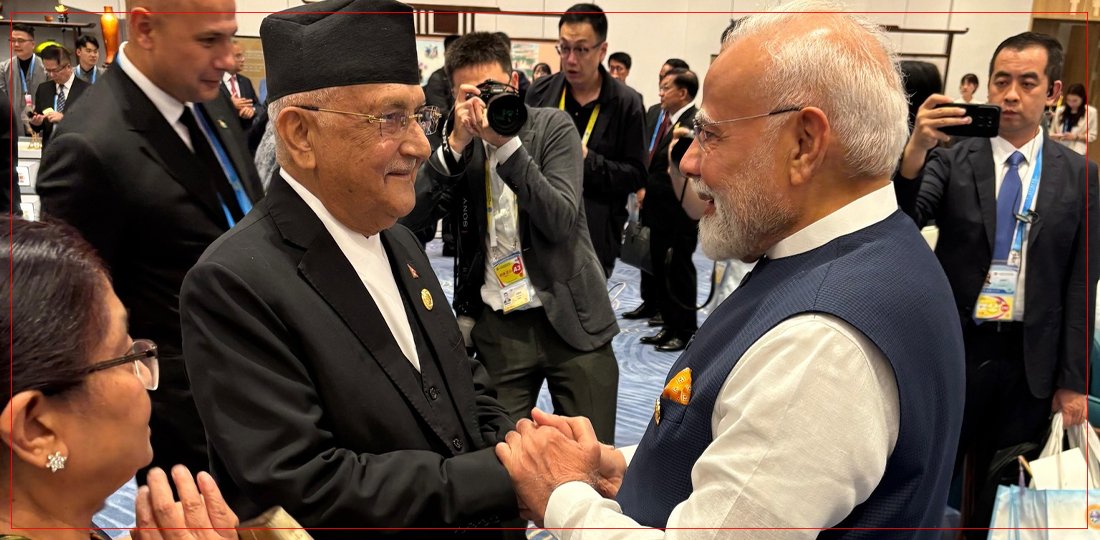 प्रधानमन्त्री ओली चीनका राष्ट्रपति सीद्वारा आयोजित स्वागत समारोहमा सहभागी, मोदीसँग भेट