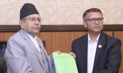 कुलिङ पिरियडमा भएको गडबडीबारे संसदीय समितिको प्रतिवेदन सभामुखलाई बुझाइयो