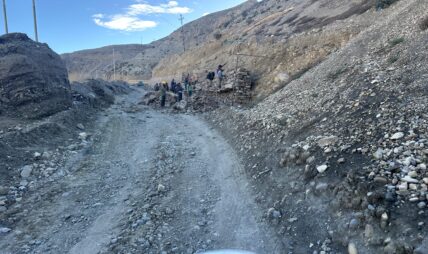 कागबेनी–छुसाङ सडक कालोपत्र सुरू