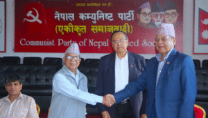 नेकपा एसमा तेस्रो वरियता पाएका वामदेव गौतमले माधव नेपालसँग लिए शपथ