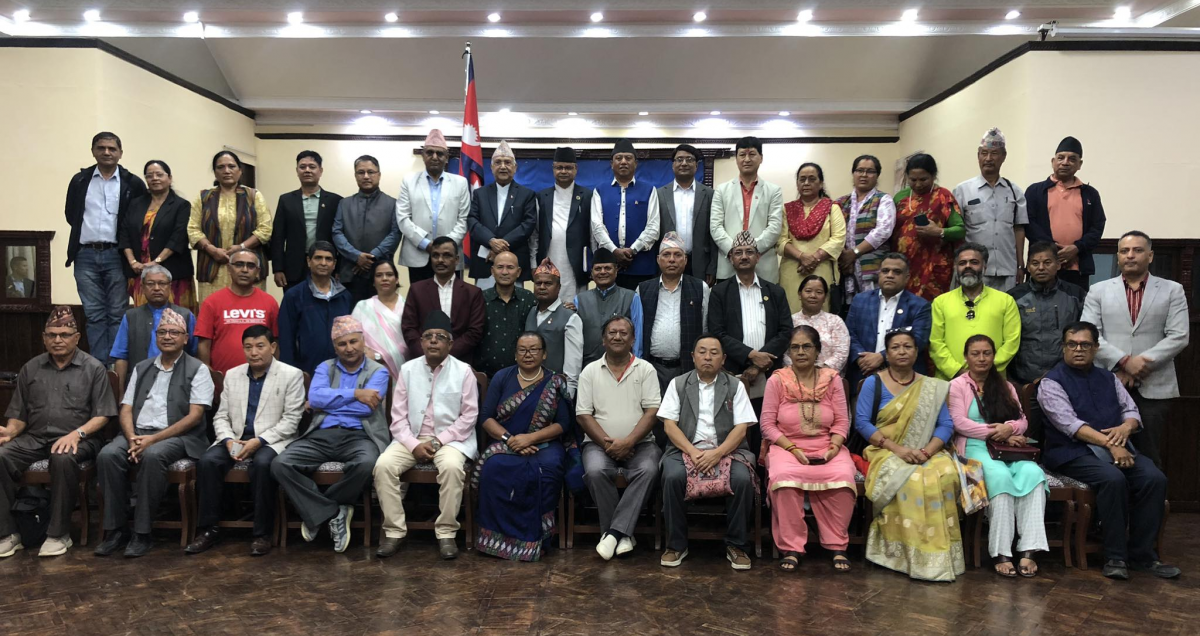 बालुवाटारमा ओलीको ‘निर्देशनात्मक’ ब्रिफिङ : रवि, राजेन्द्रदेखि विद्या भण्डारीसम्मलाई कडा सन्देश