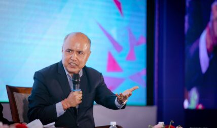 अर्थमन्त्री हुनुअघि रामेश्वर खनालको शर्त– पीएसओ र गाडी सुविधा नलिने