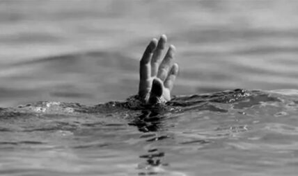 पानी जमेको खाल्डोमा डुबेर एक जनाको मृत्यु