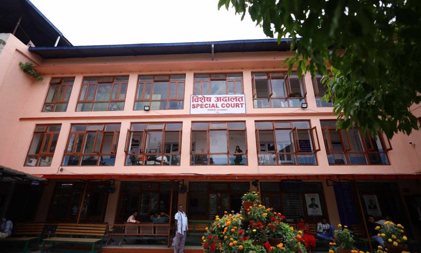 माधव नेपालसहितको भ्रष्टाचार मुद्दामा अख्तियारबाट मिसिल झिकाउने आदेश