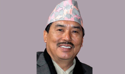 मनाङमा एमाले र राप्रपाको उमेदवारी फिर्ता लिन निवेदन