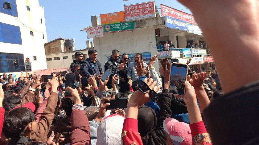 बालेन शाह चरिकोटमा