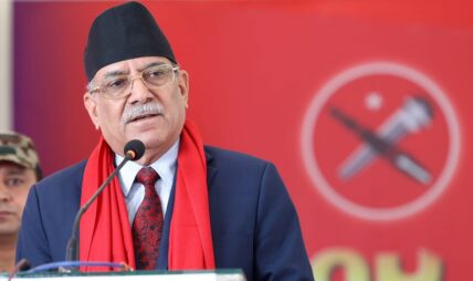 चुनाव दुई चरणमा नगरियोस् : प्रचण्ड