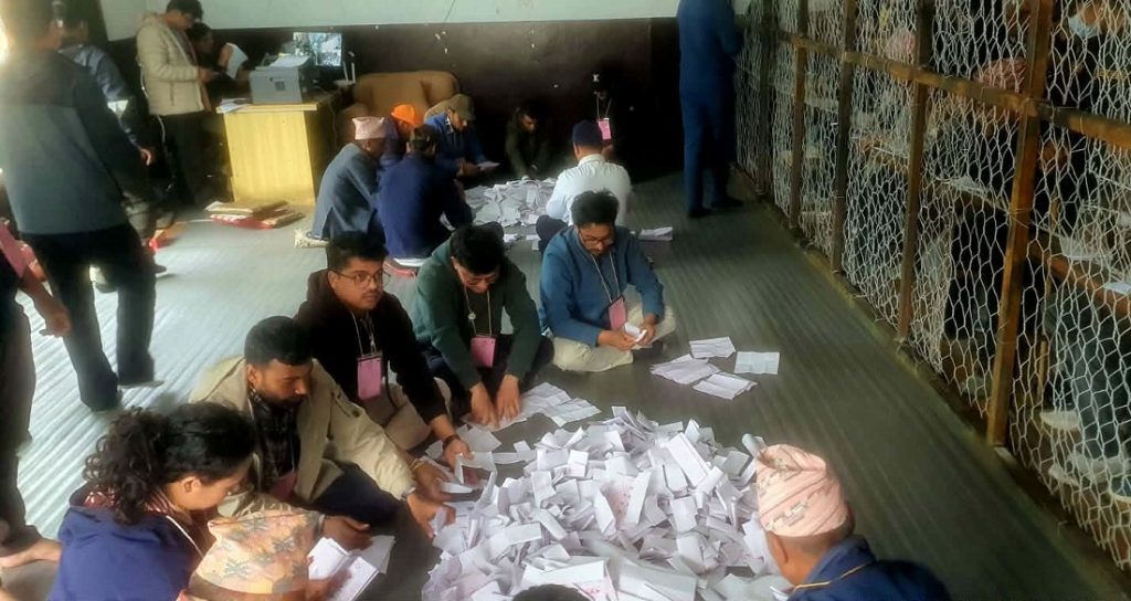 गुल्मी-१ मा सागर ढकाललाई सुरुवाती अग्रता