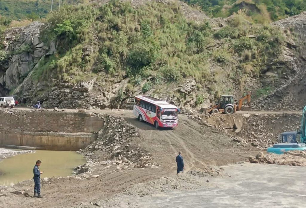 एकतर्फी खुल्यो बीपी राजमार्ग